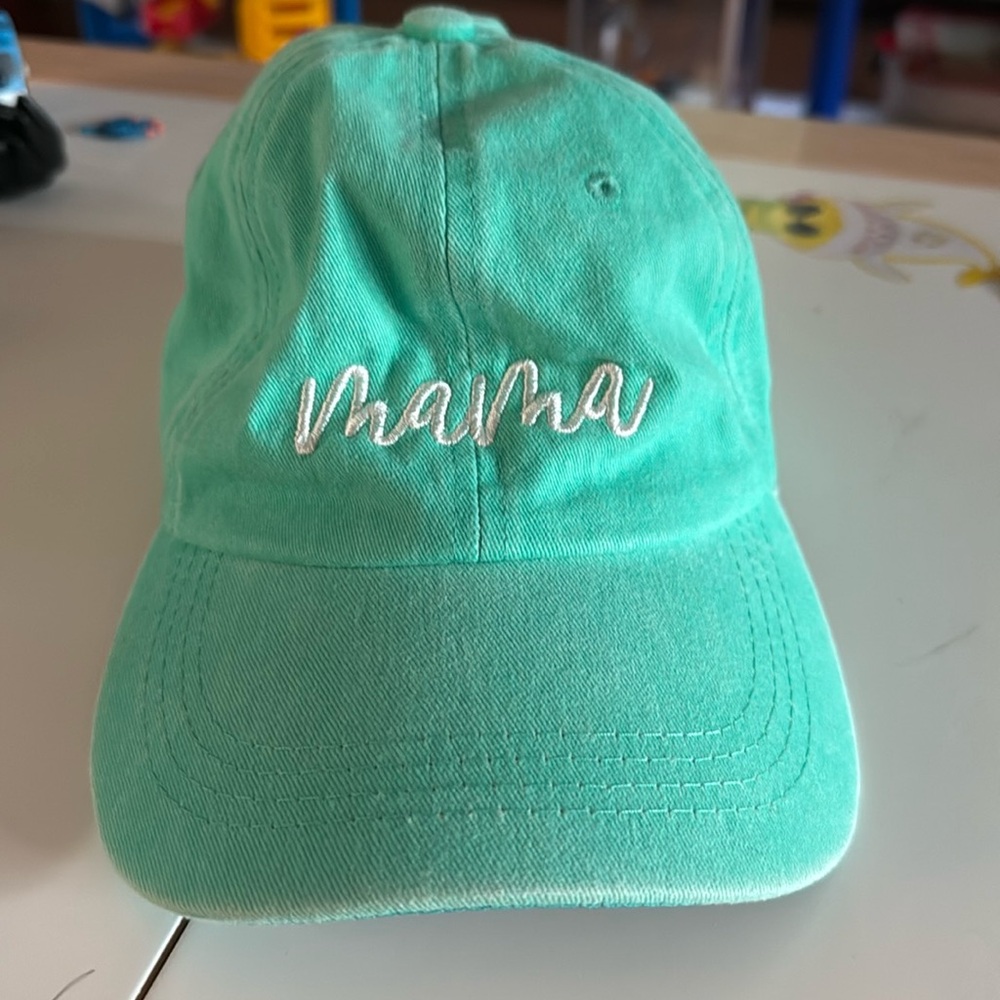 Mama green hat